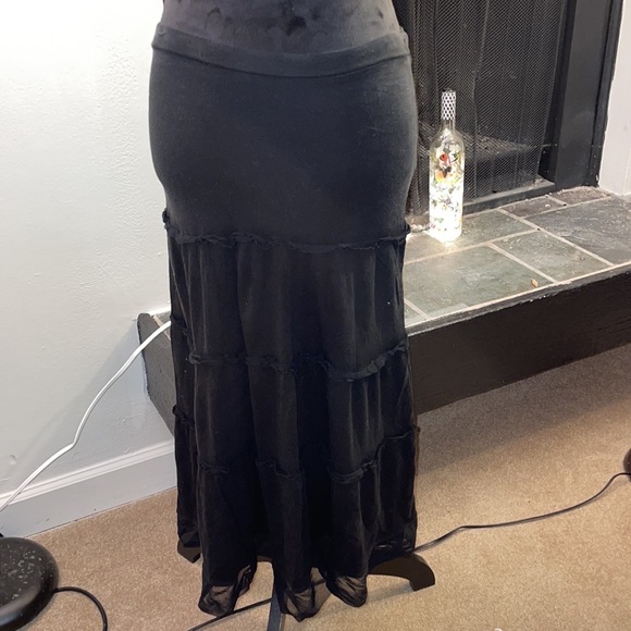 Ann Taylor Loft Black Maxi Ruffle Skirt - Picture 6 of 12